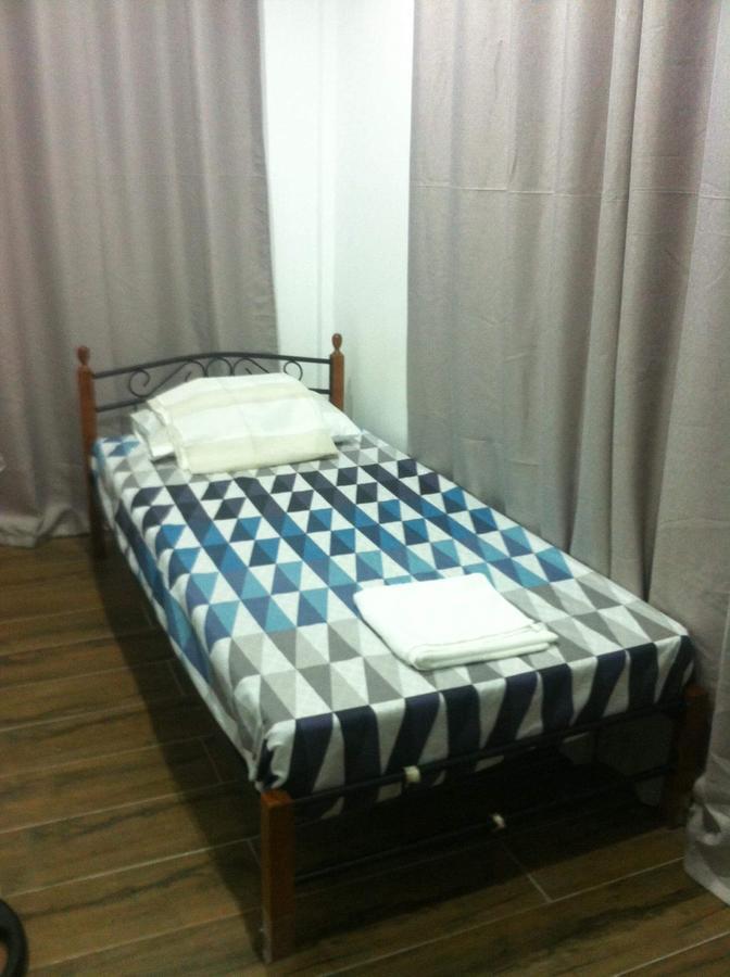 Hanella'S Place Bacong  Екстериор снимка